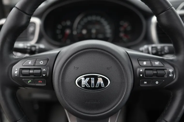 SJAJAN JE: Ovo je novi Sorento i spreman je napasti BMW X3, Audi Q5 i Mercedes GLC