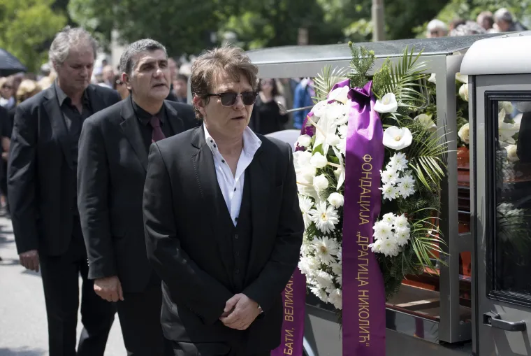 Pogreb legendarnog srpskog glumca Bate Živojinovića