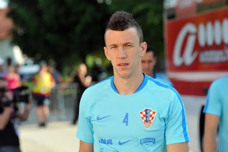 EUFORIJA U MEĐIMURJU: Vatreni pred krcatim tribinama odradili posljednji trening prije Moldavije