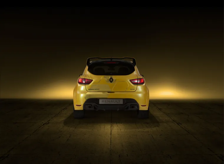 SVAKA SLIČNOST S BOLIDOM JE NAMJERNA: Upoznajte Renault Clio R.S.16