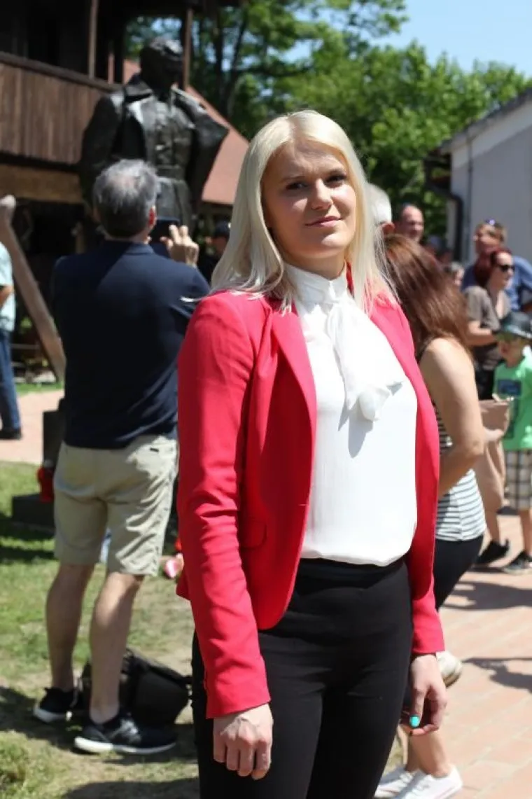 15.000 NA PROSLAVI DANA MLADOSTI: U Kumrovcu se okupili &scaron;tovatelji lika i djela Josipa Broza Tita