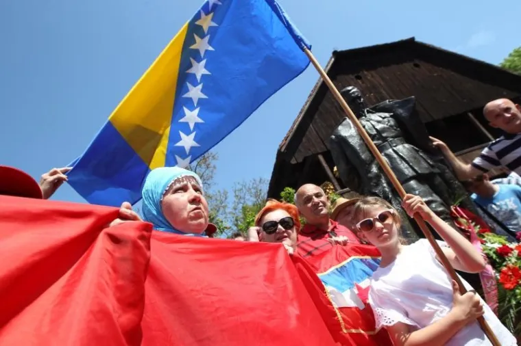 15.000 NA PROSLAVI DANA MLADOSTI: U Kumrovcu se okupili &scaron;tovatelji lika i djela Josipa Broza Tita