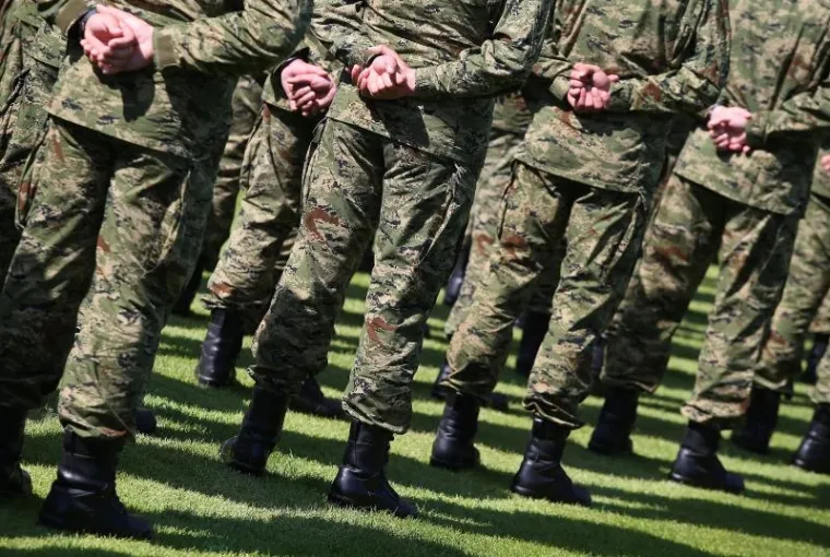 PROSLAVA DANA ORUŽANIH SNAGA RH: Pogledajte kako je izgledalo svečano postrojavanje vojske