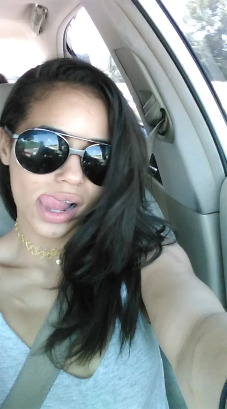 SVI BI S NJOM U ZATVOR! Fotka seksi zločinke obi&scaron;la svijet, biste li joj i vi sve oprostili?