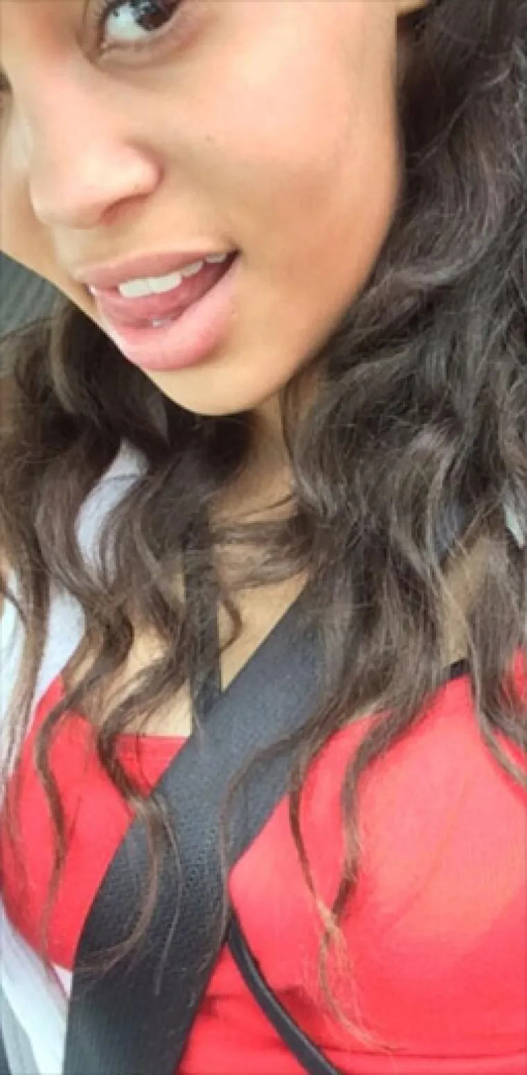 SVI BI S NJOM U ZATVOR! Fotka seksi zločinke obi&scaron;la svijet, biste li joj i vi sve oprostili?