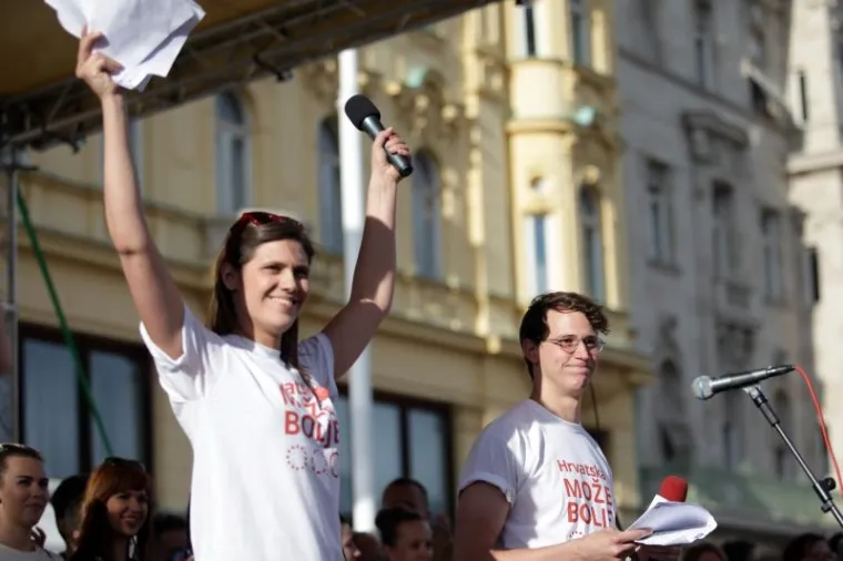 TISUĆE U ZAGREBU USTALE ZA KURIKULARNU REFORMU: 'Kakva &scaron;kola danas, takva struka sutra'