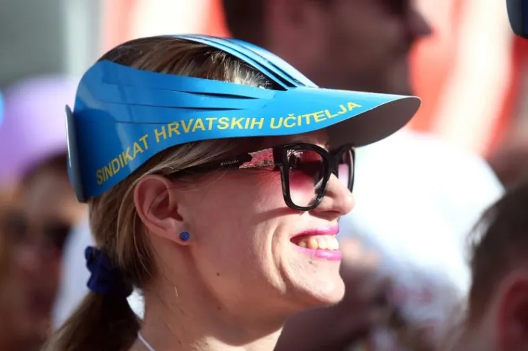 TISUĆE U ZAGREBU USTALE ZA KURIKULARNU REFORMU: 'Kakva &scaron;kola danas, takva struka sutra'