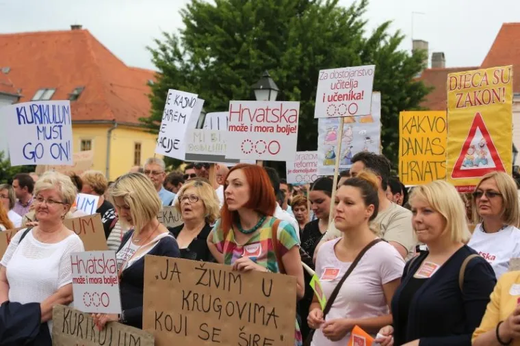 GRAĐANI PORUČILI DA 'HRVATSKA MOŽE BOLJE': Evo kako se prosvjedovalo u drugim gradovima