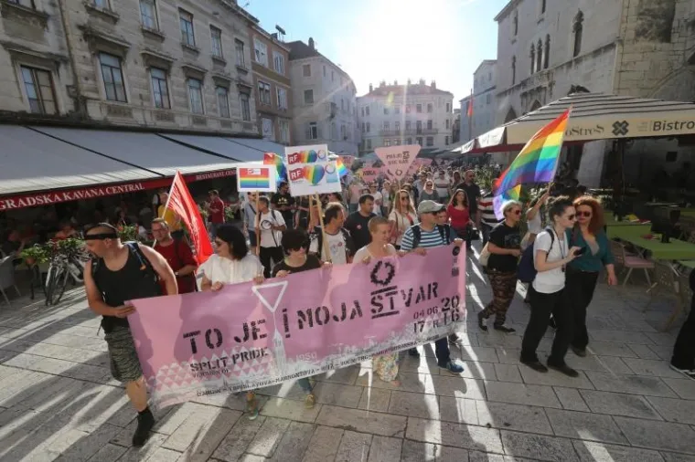 Split Pride okupio oko 200 osoba: 'Ovo je za sve koji se osjećaju diskriminiranima i obespravljenima'