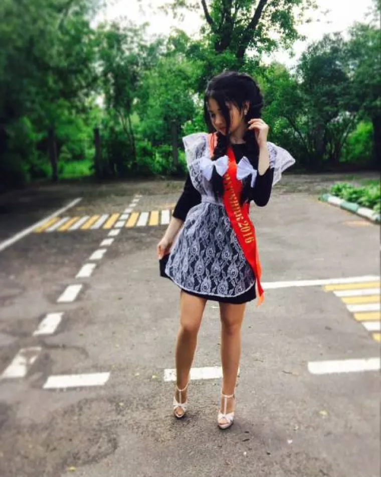 OVAKO RUSKE MATURANTICE SLAVE SVOJ DAN: Vi&scaron;e nas to uopće ne iznenađuje