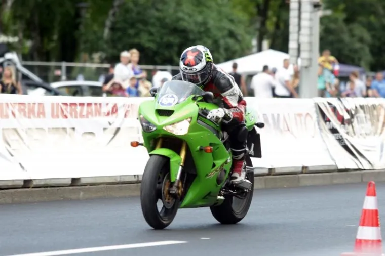 BRZI I ŽESTOKI: Novi Zagreb je podrhtavao od buke motora
