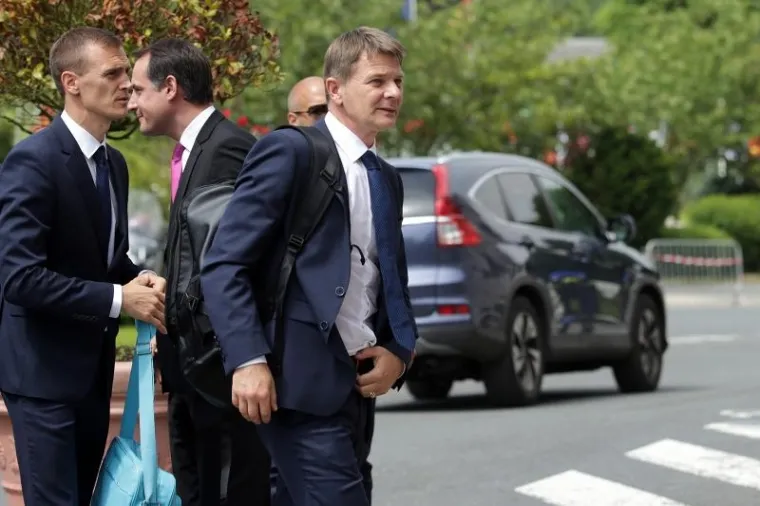 HRVATSKE ZVIJEZDE U DEAUVILLEU: Modrić i dru&scaron;tvo stigli u mondeno francusko ljetovali&scaron;te