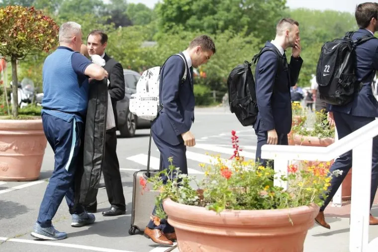 HRVATSKE ZVIJEZDE U DEAUVILLEU: Modrić i dru&scaron;tvo stigli u mondeno francusko ljetovali&scaron;te