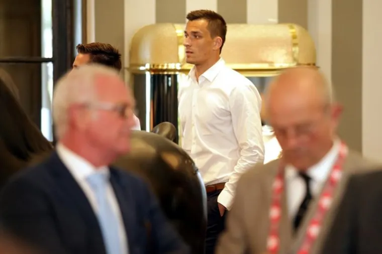 VATRENI U RAZGLEDAVANJU SVOJE BAZE: Zavirite i vi u raj hrvatske reprezentacije na Euru