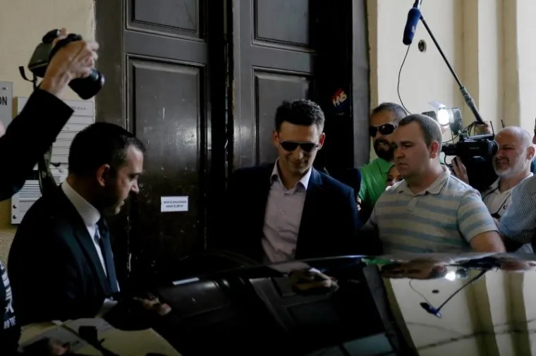PETROV IZLAZI IZ STANA PREMIJERA ORE&Scaron;KOVIĆA: Razgovarali sat vremena