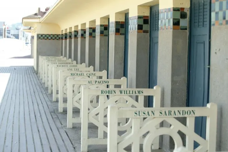 IDILA NA SJEVERU FRANCUSKE: Upoznajte biser Normandije, gradić koji je ovih dana živi uz Hrvatsku