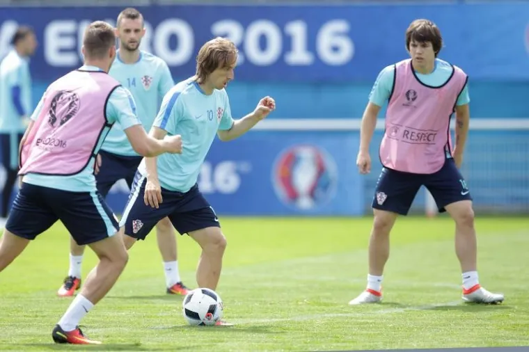 HRVATSKA U ČETVRTAK ODRADILA SAMO JEDAN TRENING: Vatreni odigrali trening utakmicu između sebe