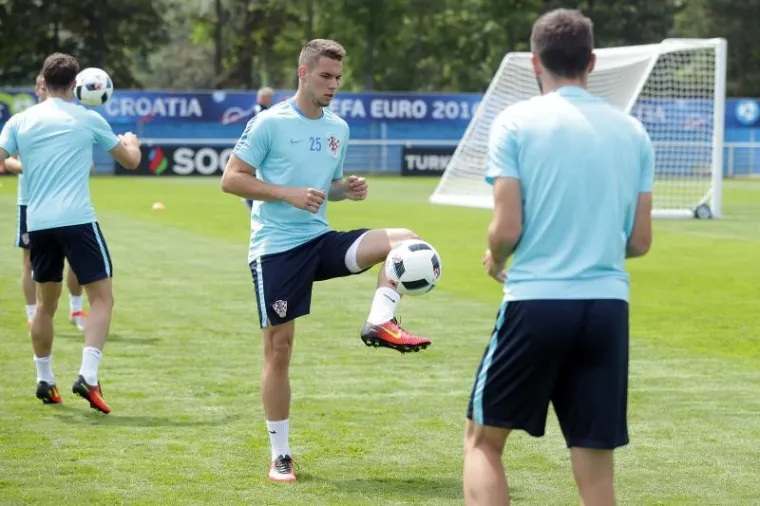 HRVATSKA U ČETVRTAK ODRADILA SAMO JEDAN TRENING: Vatreni odigrali trening utakmicu između sebe