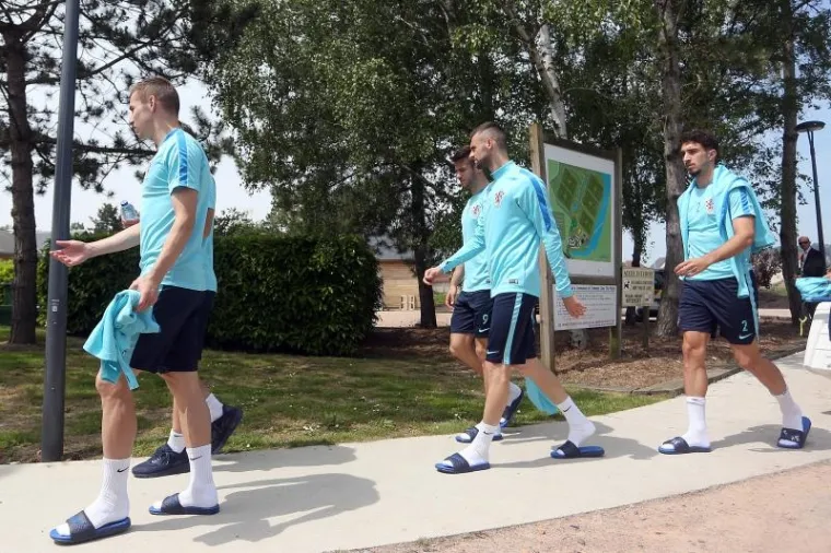 Vatreni su u četvrtak u svojoj bazi u Deuvilleu odradili samo jedan trening.