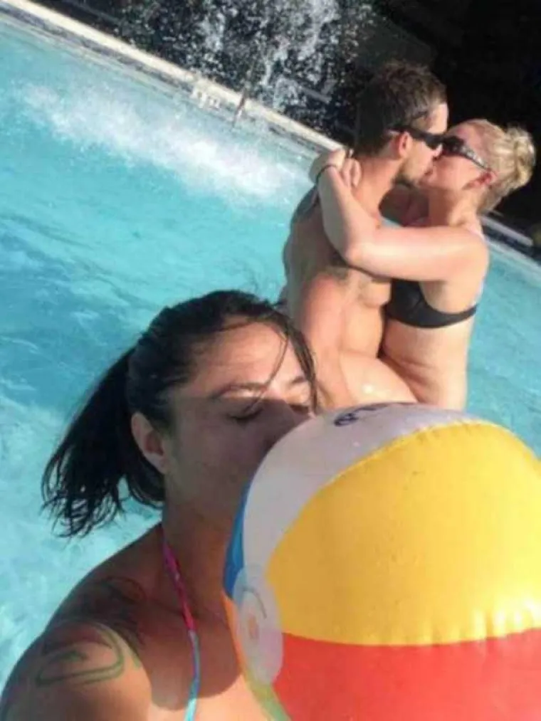 TE&Scaron;KO JE DANAS BITI SAMAC, a oni si ba&scaron; i ne olak&scaron;avaju stvar svojim pona&scaron;anjem