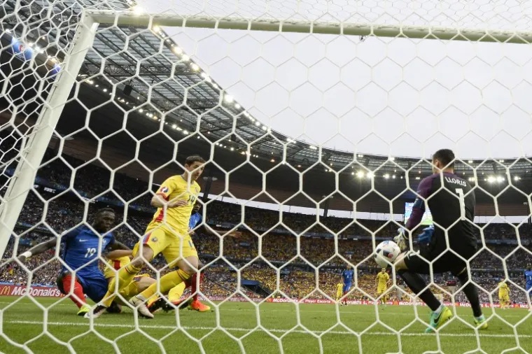 HEROJ S OTOKA REUNIONA: Payet je golčinom spasio premijeru 'tricolora'