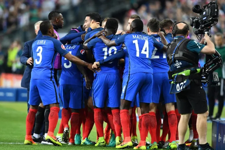 HEROJ S OTOKA REUNIONA: Payet je golčinom spasio premijeru 'tricolora'