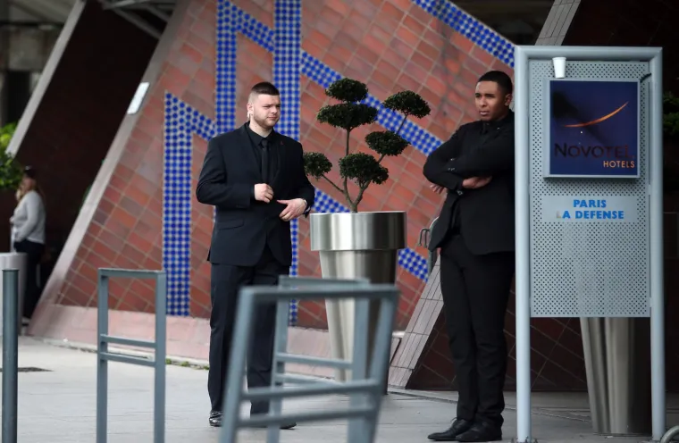 Hotel u kojem su smje&scaron;teni hrvatski nogometni reprezentativci čuvaju jake policijske snage