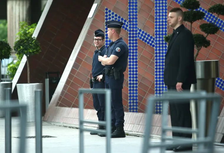 Hotel u kojem su smje&scaron;teni hrvatski nogometni reprezentativci čuvaju jake policijske snage