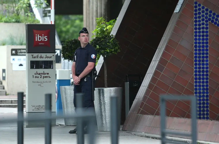 Hotel u kojem su smje&scaron;teni hrvatski nogometni reprezentativci čuvaju jake policijske snage