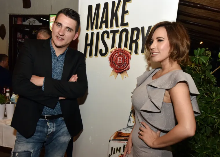 Ovakvu Nives Celzijus ne viđamo često: pjevačica iznenadila odjevnom kombinacijom