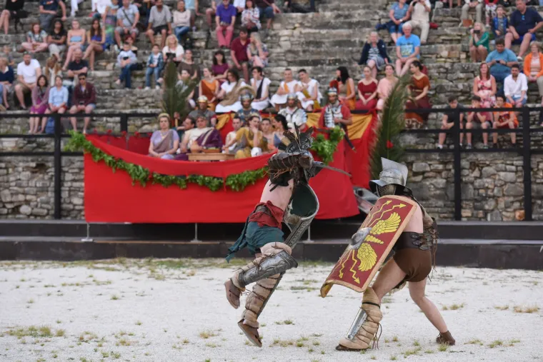 Borbe gladijatora u pulskoj Areni