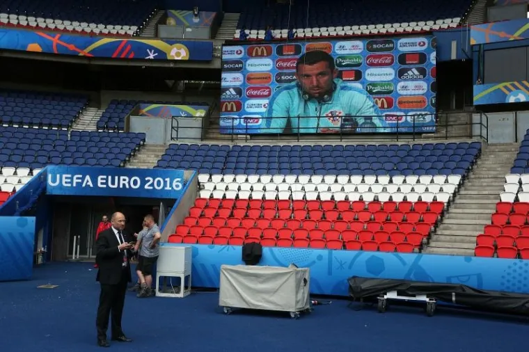 POSLJEDNJI TRENING PRIJE TURSKE: Vatreni u sjajnom raspoloženju dočekuju prvu utakmicu