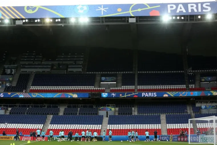 POSLJEDNJI TRENING PRIJE TURSKE: Vatreni u sjajnom raspoloženju dočekuju prvu utakmicu