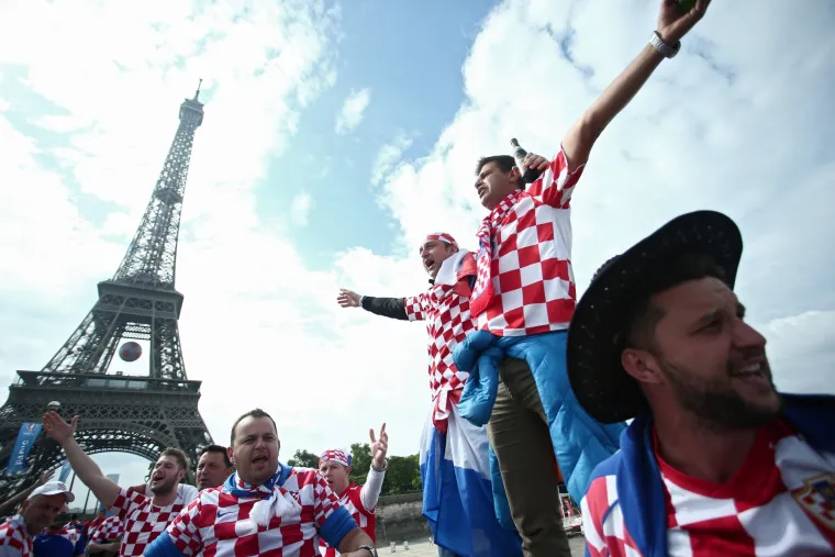 Hrvatski navijači napravili fenomenalnu atmosferu uoči utakmice s Turskom