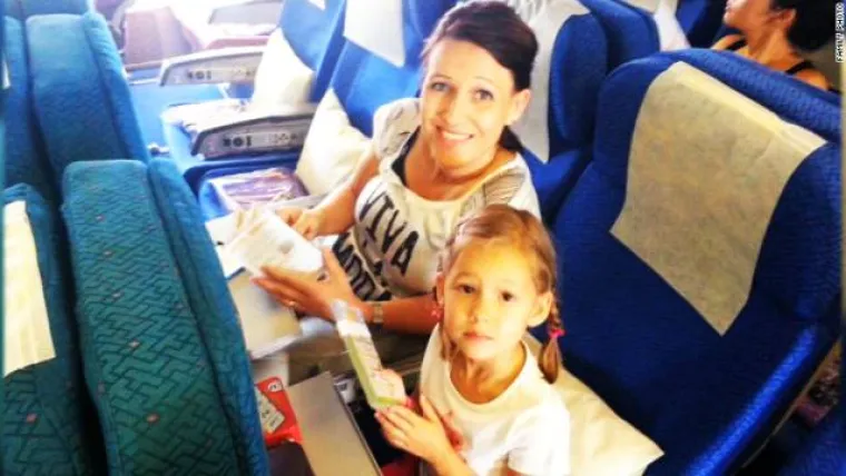 Dave Hally uslikao je posljednju fotografiju svoje supruge i 4-godišnje kćeri prije polijetanja leta MH17.