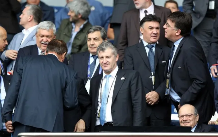 UGLEDNICI NA PARKU PRINČEVA: Janica Kostelić i slavni Collina pratili Vatrene