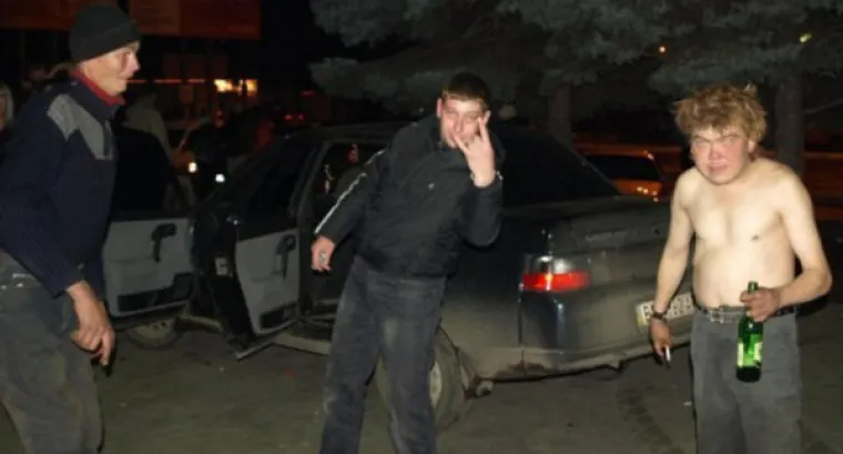 RUSKE ZABAVE ISTO SU &Scaron;TO I RUSKI RULET: Razlika je samo u količini alkohola