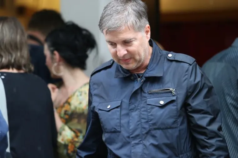 Ogromno mno&scaron;tvo ljudi ispratilo oca shrvanog kapetana Vatrenih