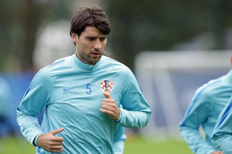 NI KI&Scaron;A IH NIJE ZAUSTAVILA: Vatreni odradili pretposljednji trening prije puta u St. Etienne