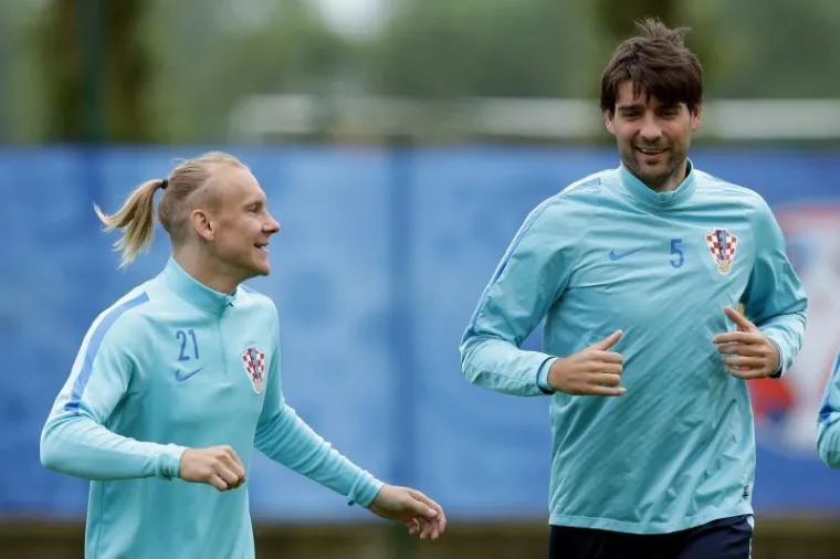 NI KI&Scaron;A IH NIJE ZAUSTAVILA: Vatreni odradili pretposljednji trening prije puta u St. Etienne