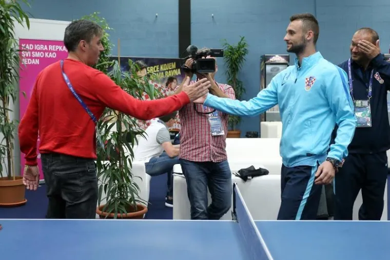U DOBROM RASPOLOŽENJU: Marcelo Brozović dominira protiv konkurencije u stolnom tenisu