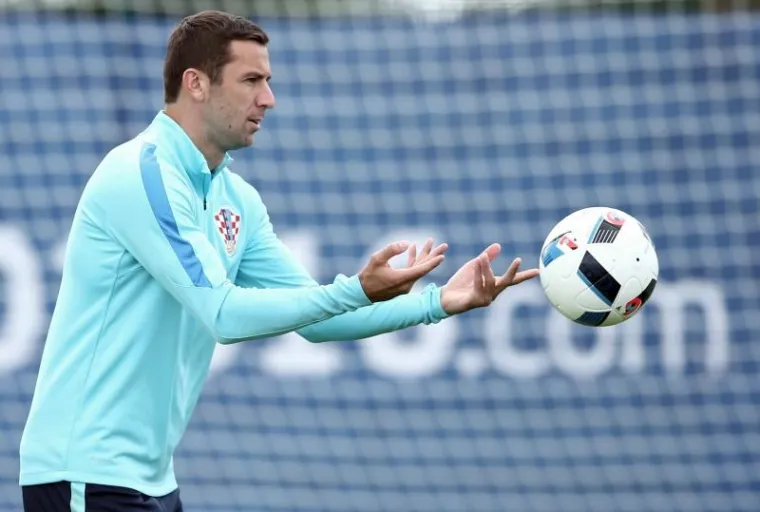 PLJUSAK OPRAO VATRENE: Osjetite da&scaron;ak atmosfere s posljednjeg treninga prije puta u St. Etienne