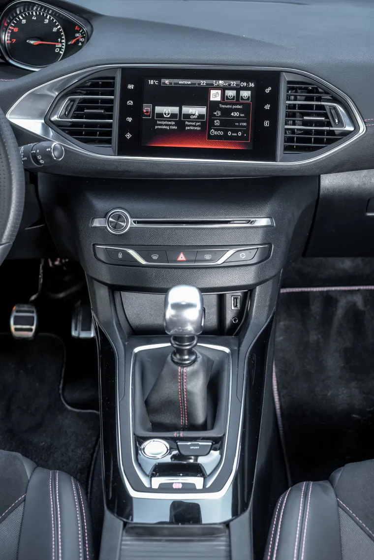 DVOBOJNI SPORTAŠ: Peugeot 308 GTi je automobil u kojem ćete uživati u baš svakoj sekundi