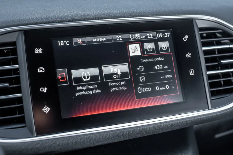 DVOBOJNI SPORTAŠ: Peugeot 308 GTi je automobil u kojem ćete uživati u baš svakoj sekundi