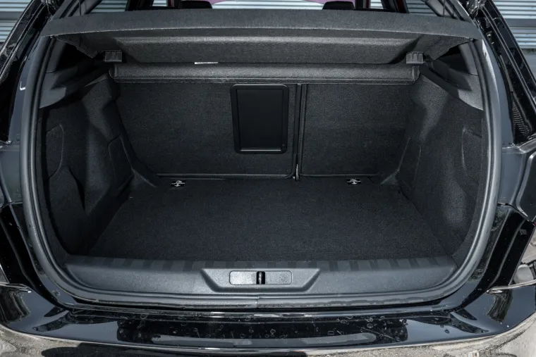 DVOBOJNI SPORTA&Scaron;: Peugeot 308 GTi je automobil u kojem ćete uživati u ba&scaron; svakoj sekundi