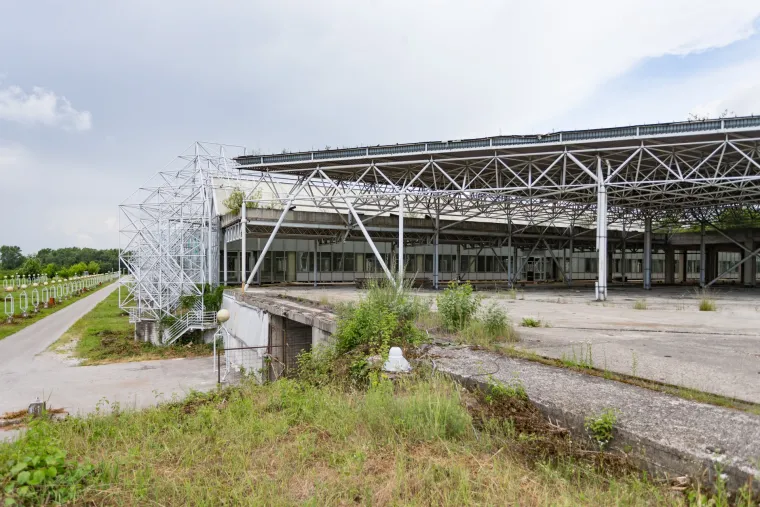Napu&scaron;teno i devastirano gradili&scaron;te Sveučili&scaron;ne bolnice u Blatu