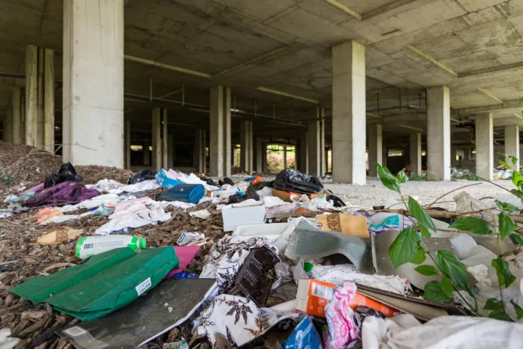 Napu&scaron;teno i devastirano gradili&scaron;te Sveučili&scaron;ne bolnice u Blatu