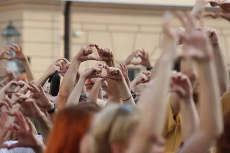 1500 ljudi prosvjedovalo na Markovom trgu