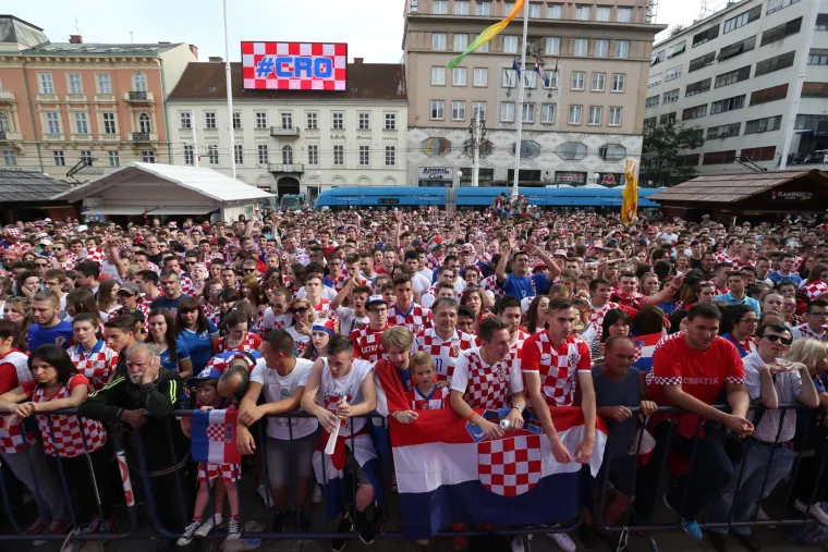 Navijači na glavnom zagrebačkom trgu