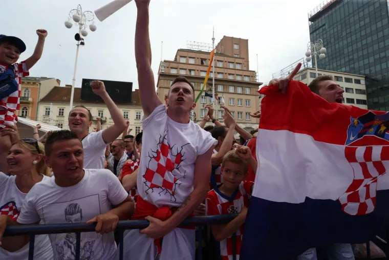 Navijači na glavnom zagrebačkom trgu